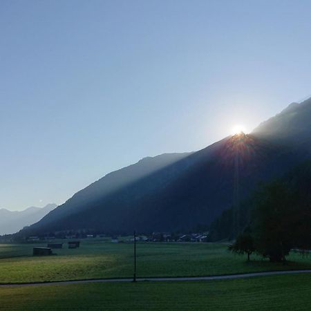 Ferienhaus Lechtaler Alpen Bach  Eksteriør billede
