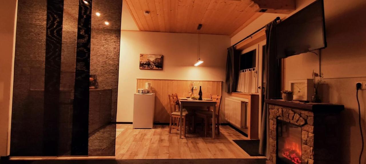Ferienhaus Lechtaler Alpen Bach  Eksteriør billede