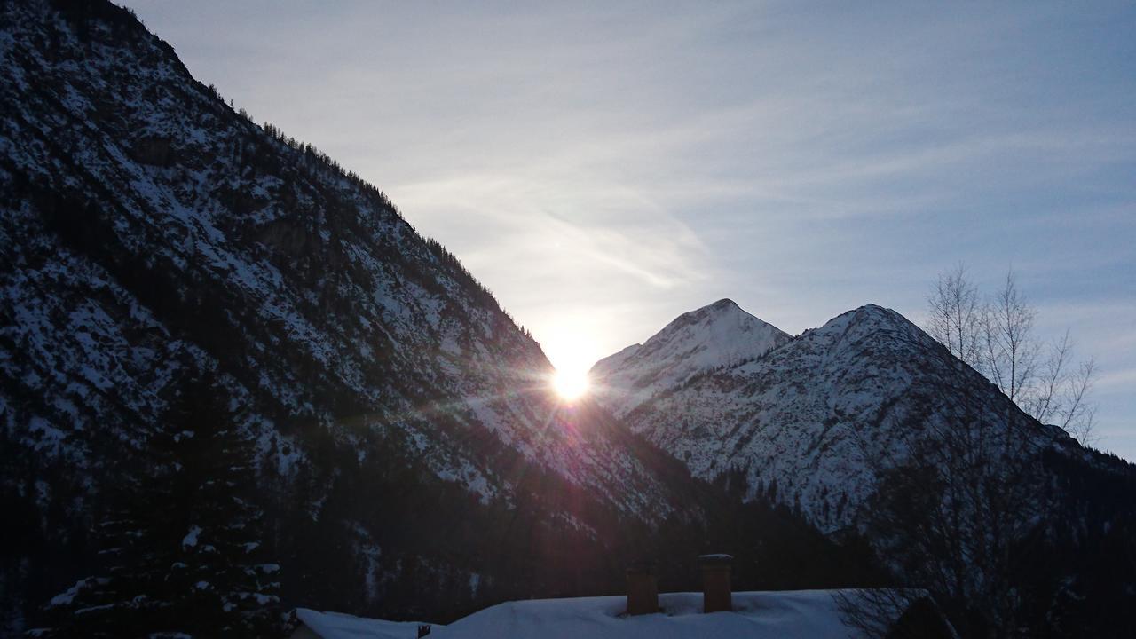 Ferienhaus Lechtaler Alpen Bach  Eksteriør billede